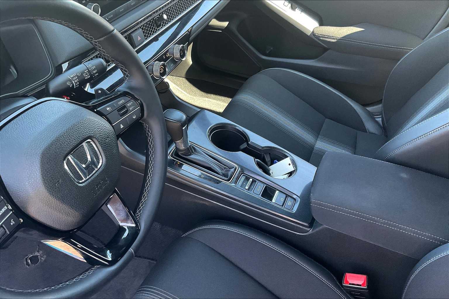 2022 Honda Civic Hatchback Sport - Photo 20
