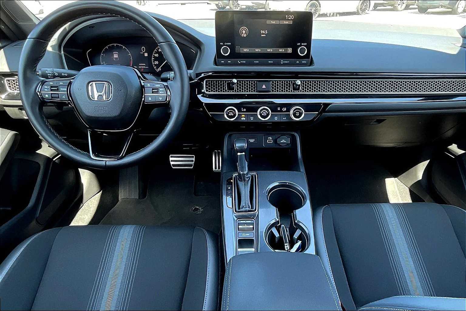 2022 Honda Civic Hatchback Sport - Photo 21
