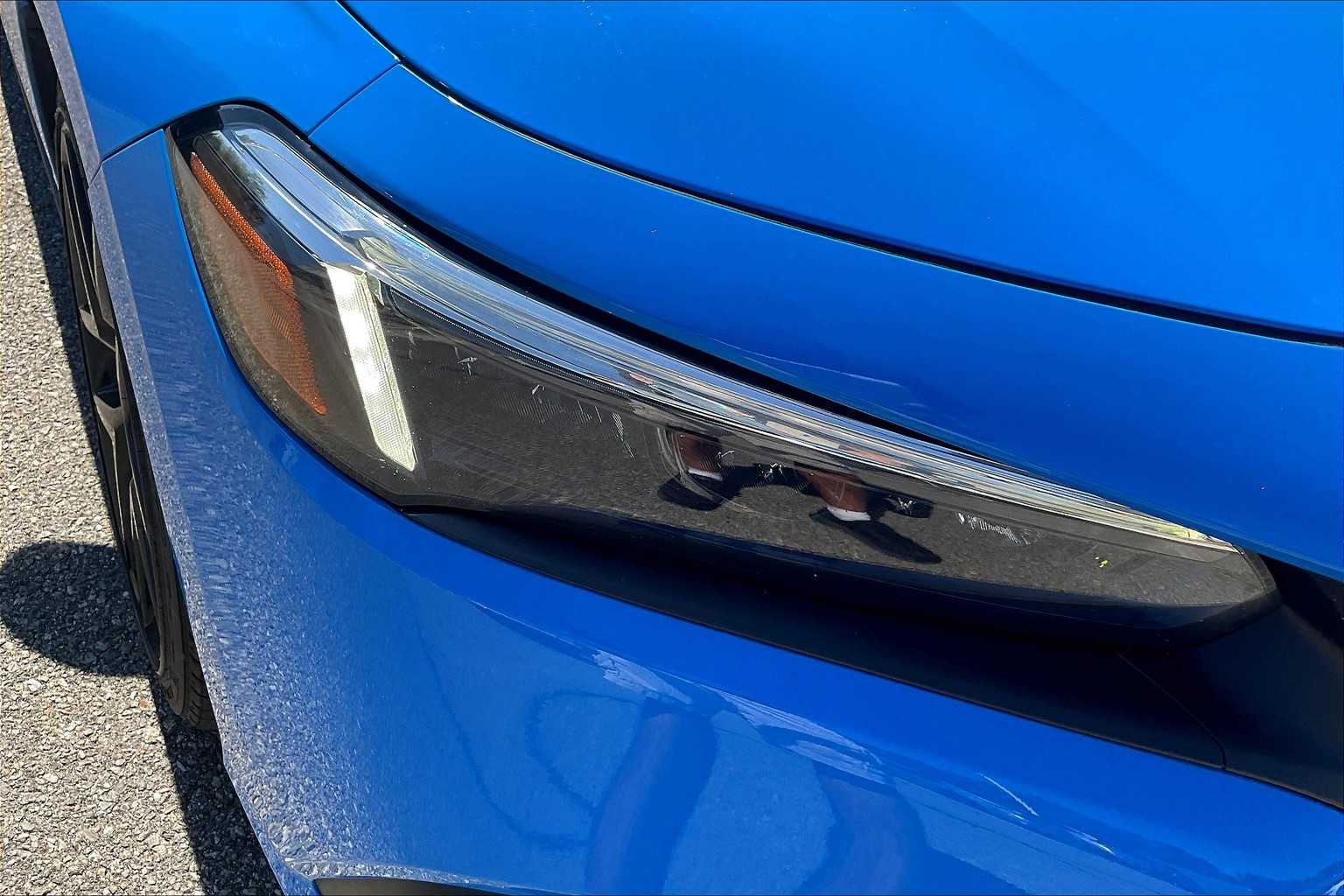 2022 Honda Civic Hatchback Sport - Photo 29