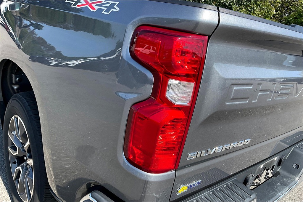 2022 Chevrolet Silverado 1500 LTD LT - Photo 31