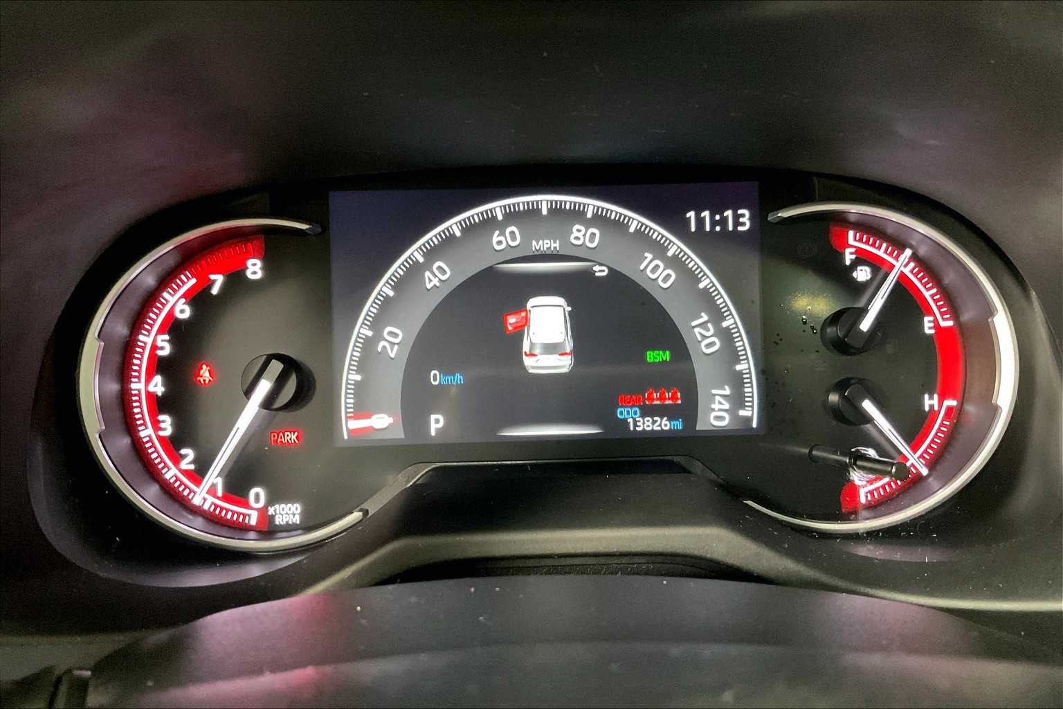 2024 Toyota RAV4 XLE - Photo 25