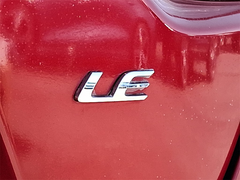 2020 Toyota Corolla LE - Photo 29
