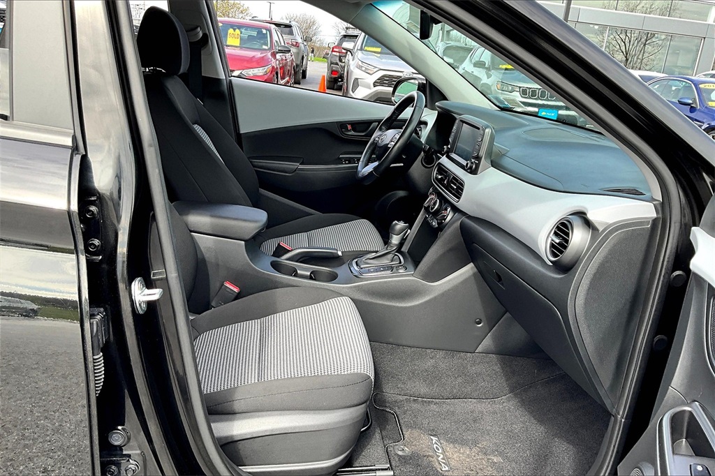 2021 Hyundai Kona SEL Plus - Photo 14