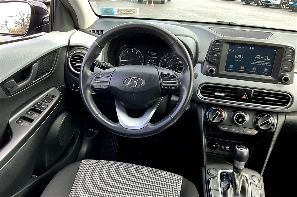 2021 Hyundai Kona SEL Plus - Photo 17
