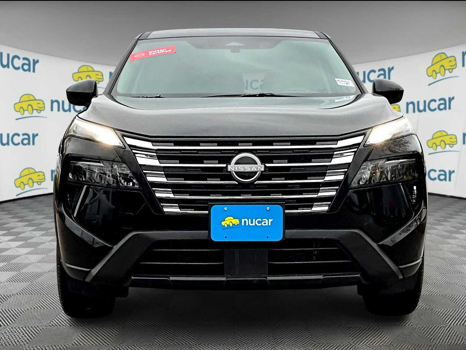 2025 Nissan Rogue SV - Photo 2