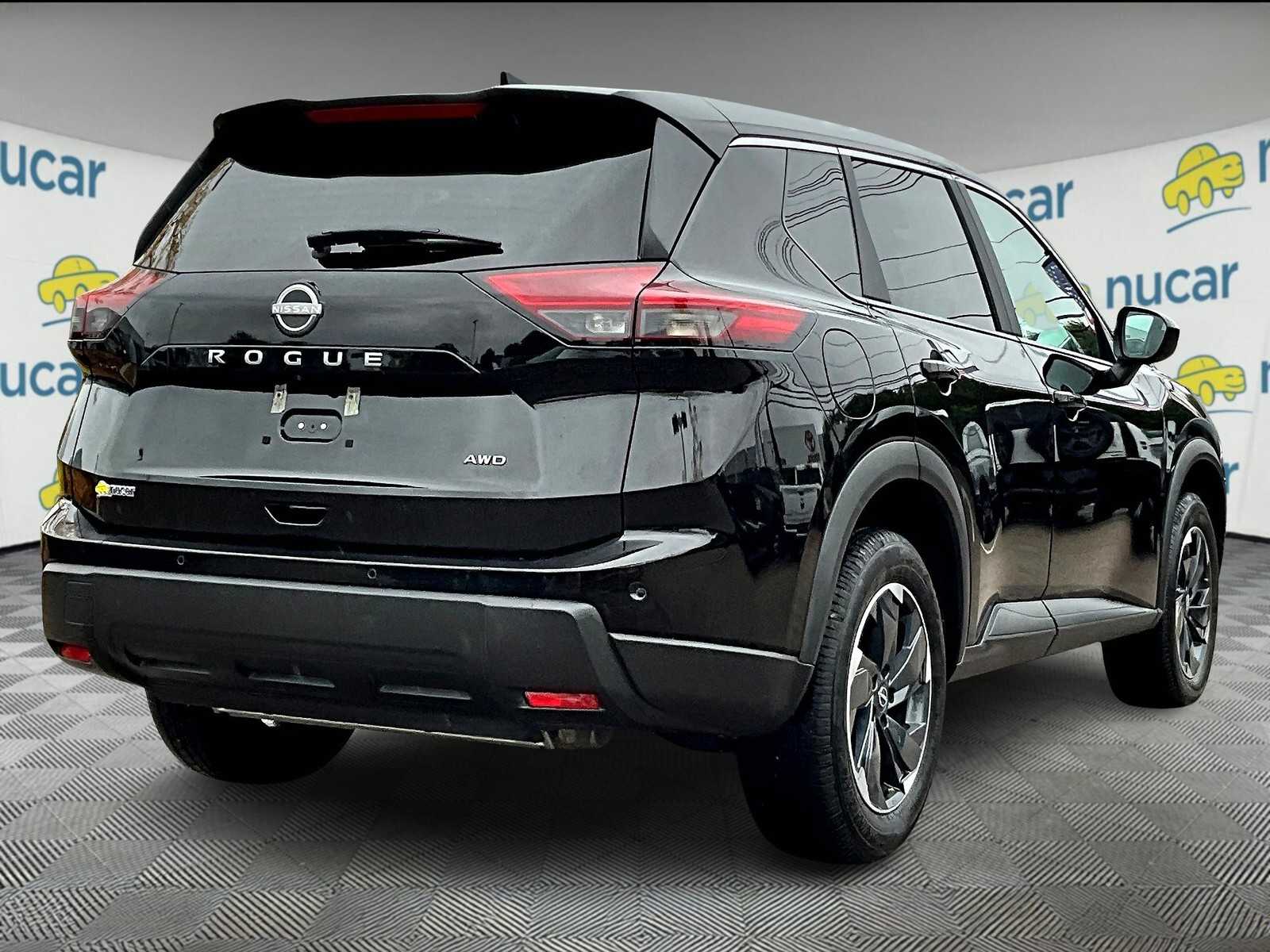 2025 Nissan Rogue SV - Photo 6