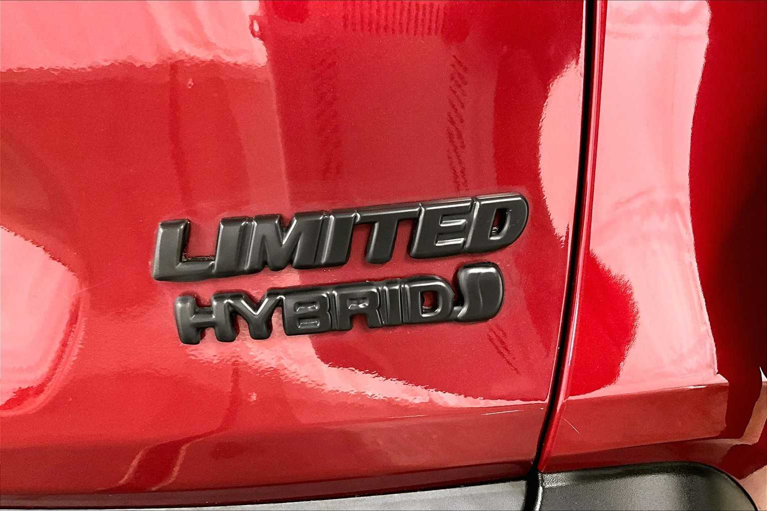 2019 Toyota RAV4 Hybrid Limited - Photo 29