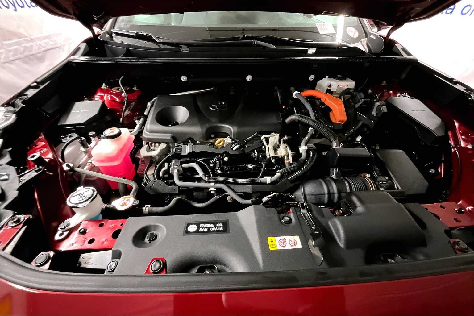 2019 Toyota RAV4 Hybrid Limited - Photo 30