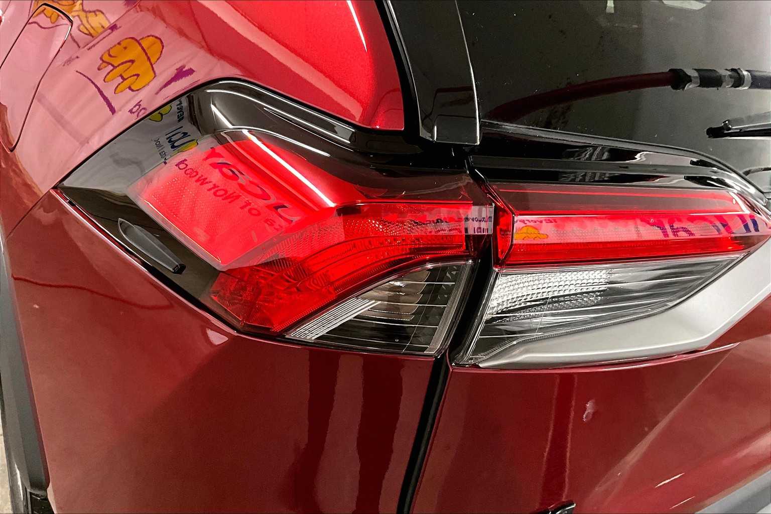 2019 Toyota RAV4 Hybrid Limited - Photo 34