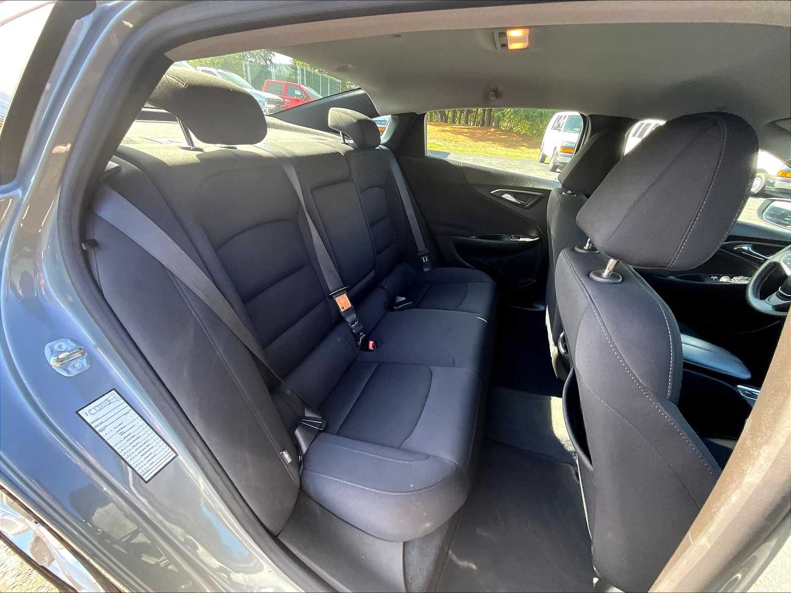 2024 Chevrolet Malibu LT - Photo 15