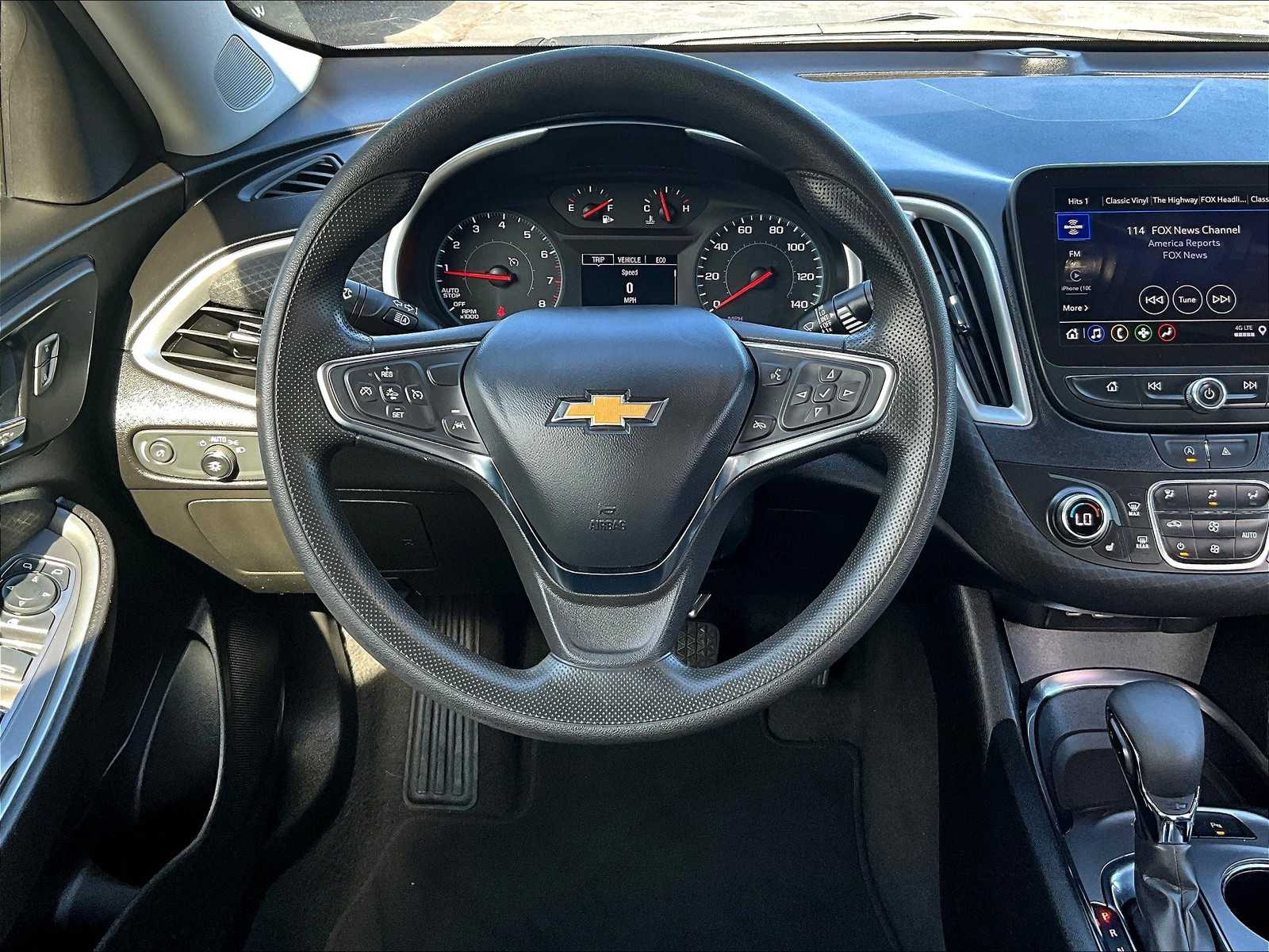 2024 Chevrolet Malibu LT - Photo 16