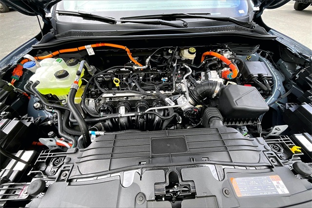 2025 Ford Escape Hybrid ST-Line Select - Photo 12