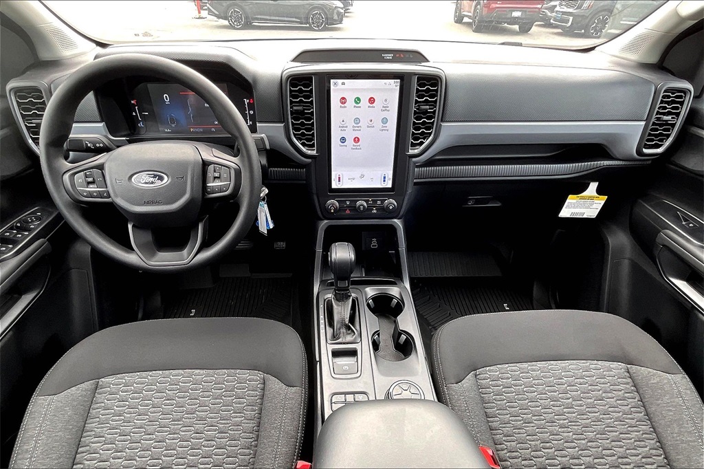 2025 Ford Ranger XL - Photo 12