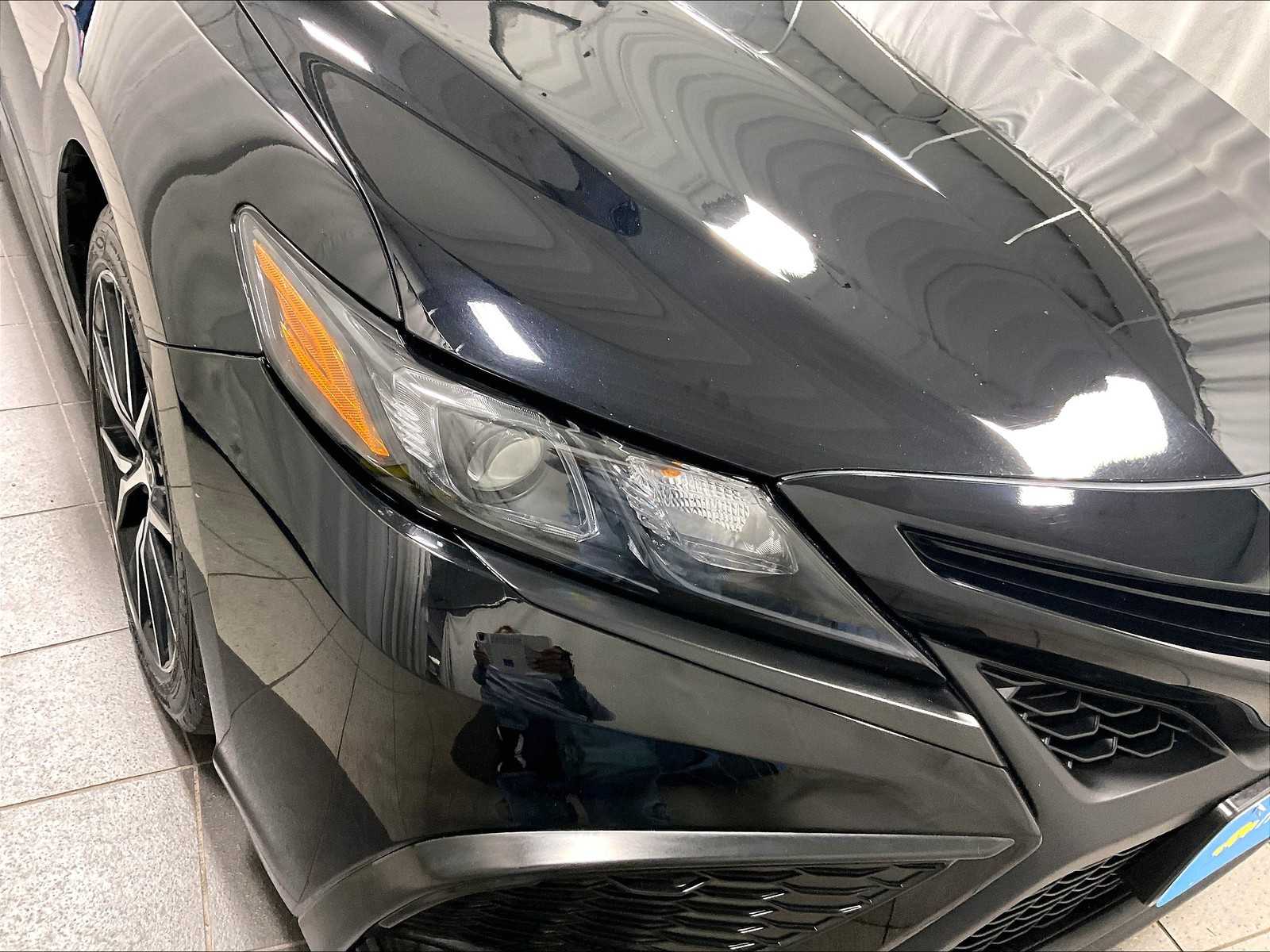 2023 Toyota Camry SE - Photo 32