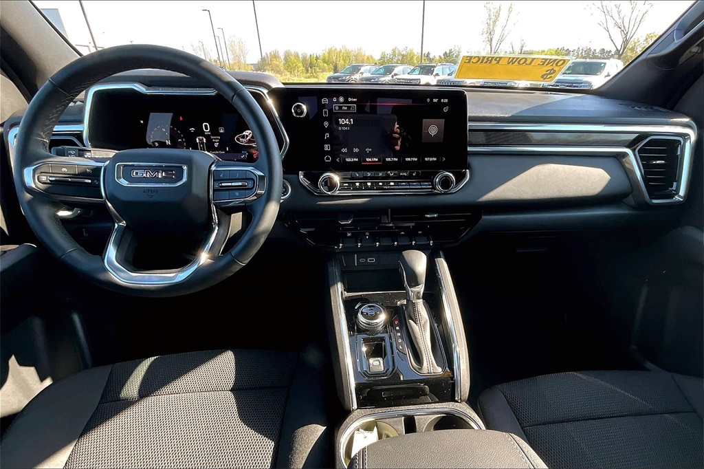2024 GMC Canyon Elevation - Photo 21