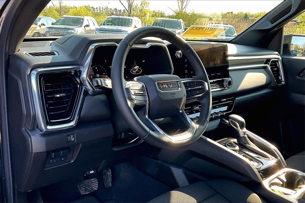 2024 GMC Canyon Elevation - Photo 8