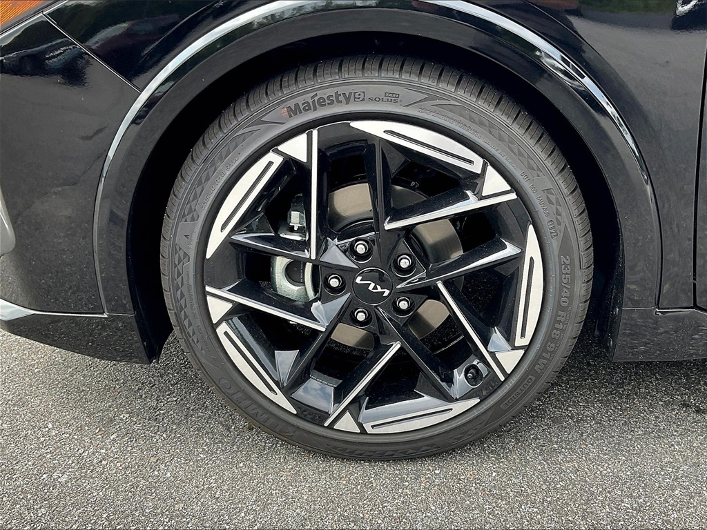 2025 Kia K4 GT-Line - Photo 8