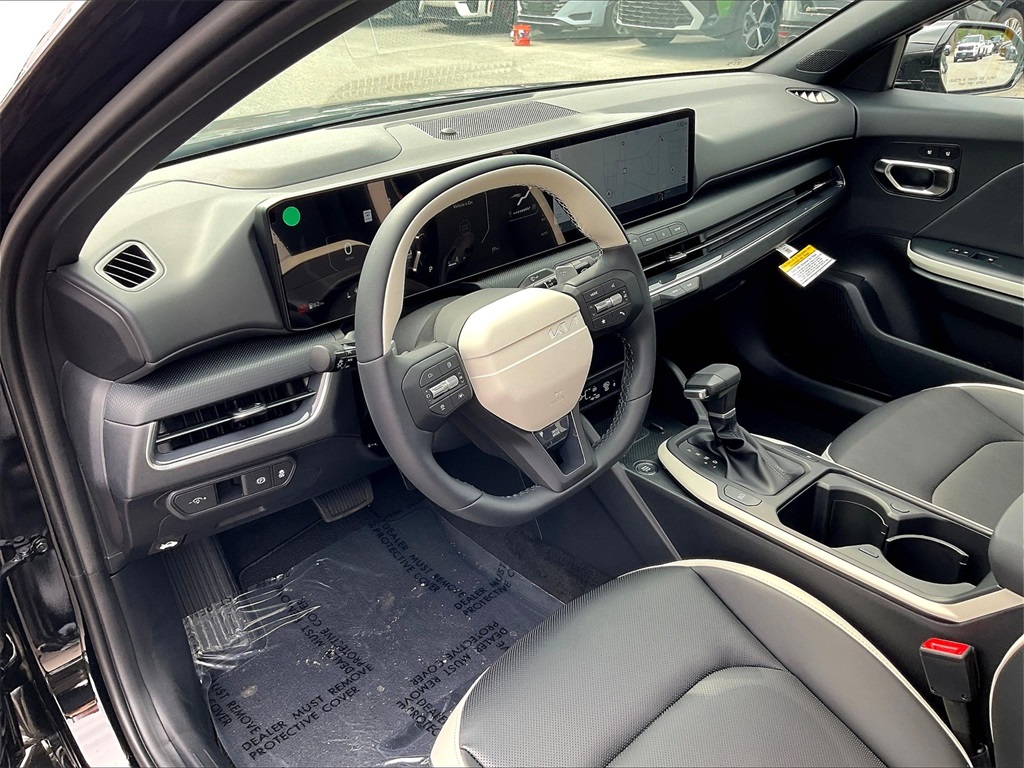 2025 Kia K4 GT-Line - Photo 9