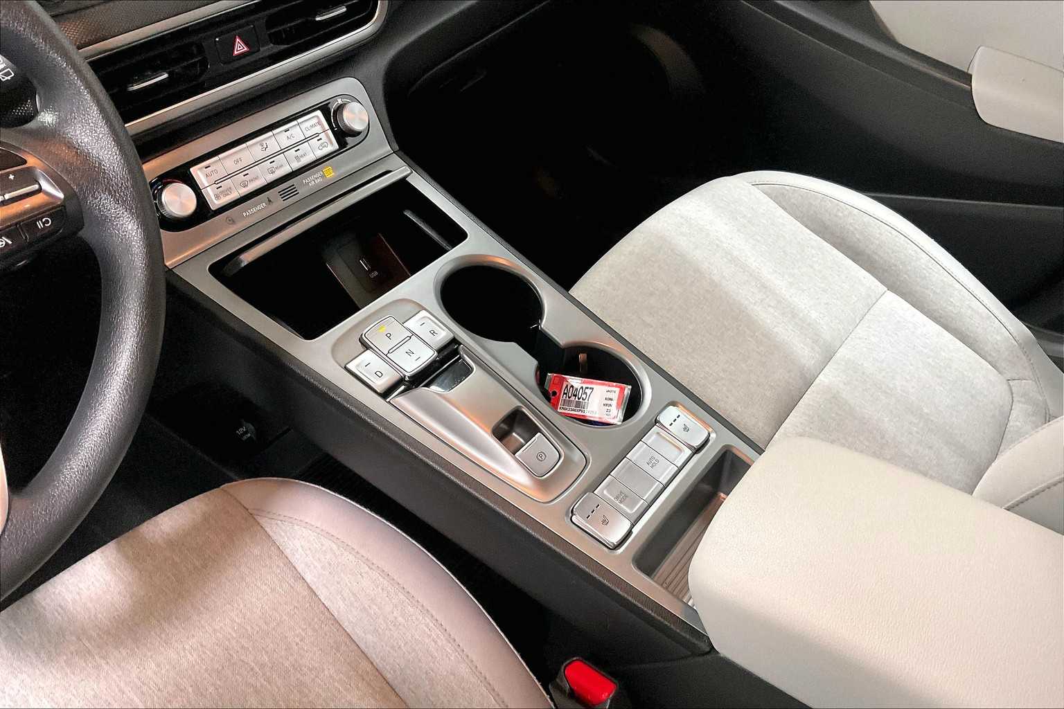 2023 Hyundai Kona Electric SE - Photo 20