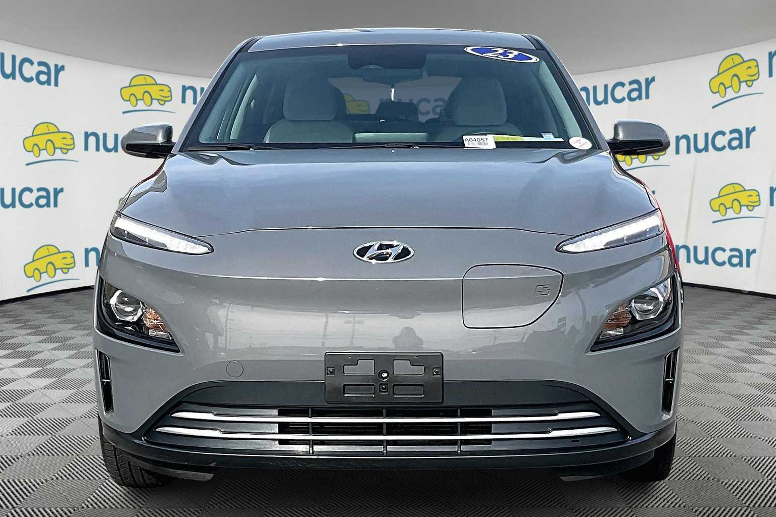 2023 Hyundai Kona Electric SE - Photo 2