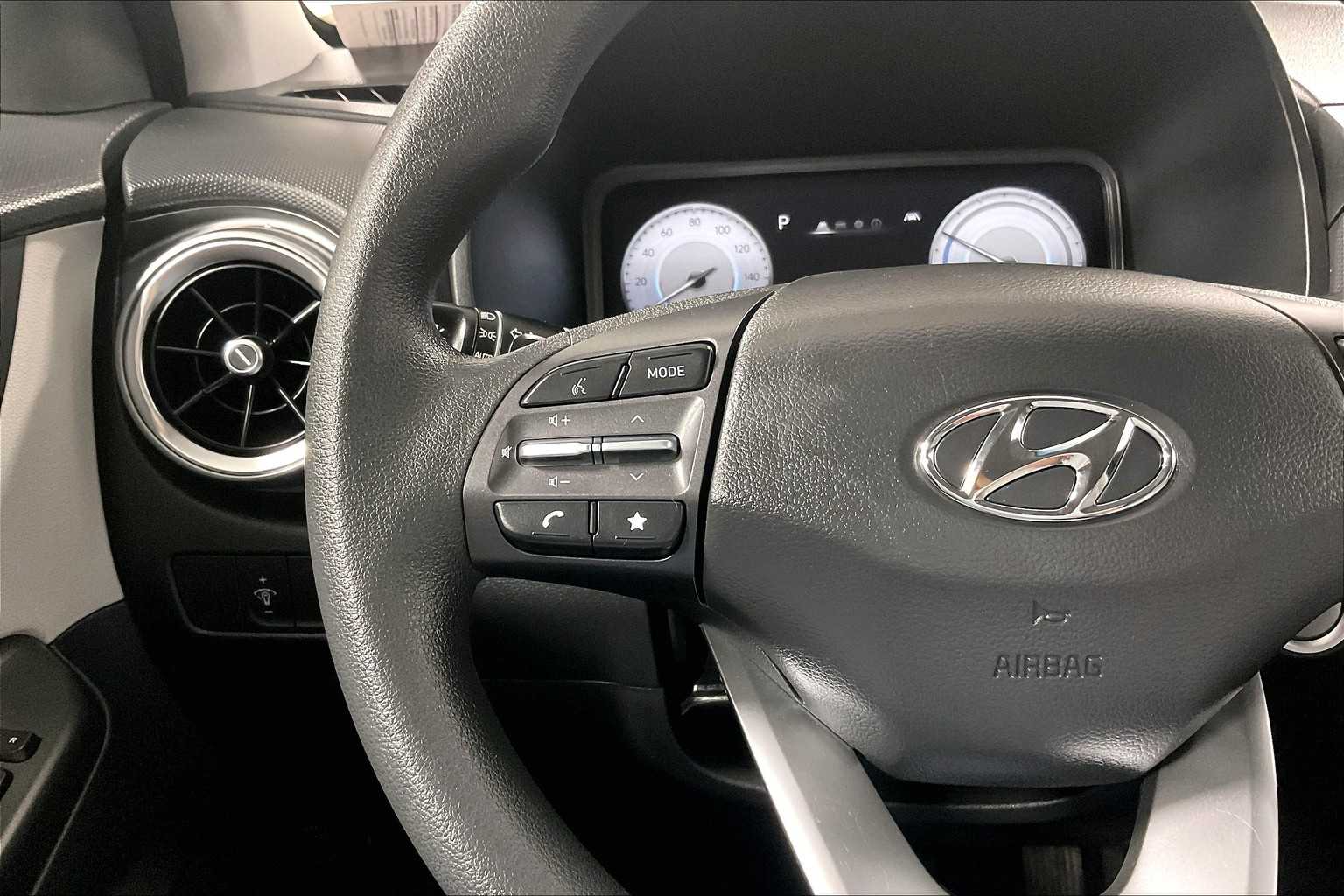2023 Hyundai Kona Electric SE - Photo 22