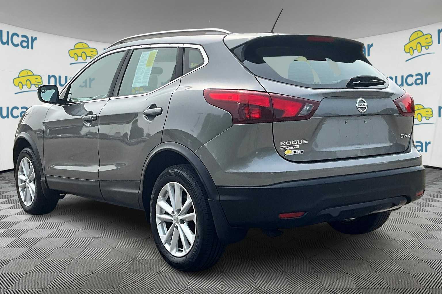 2017 Nissan Rogue Sport SV - Photo 4