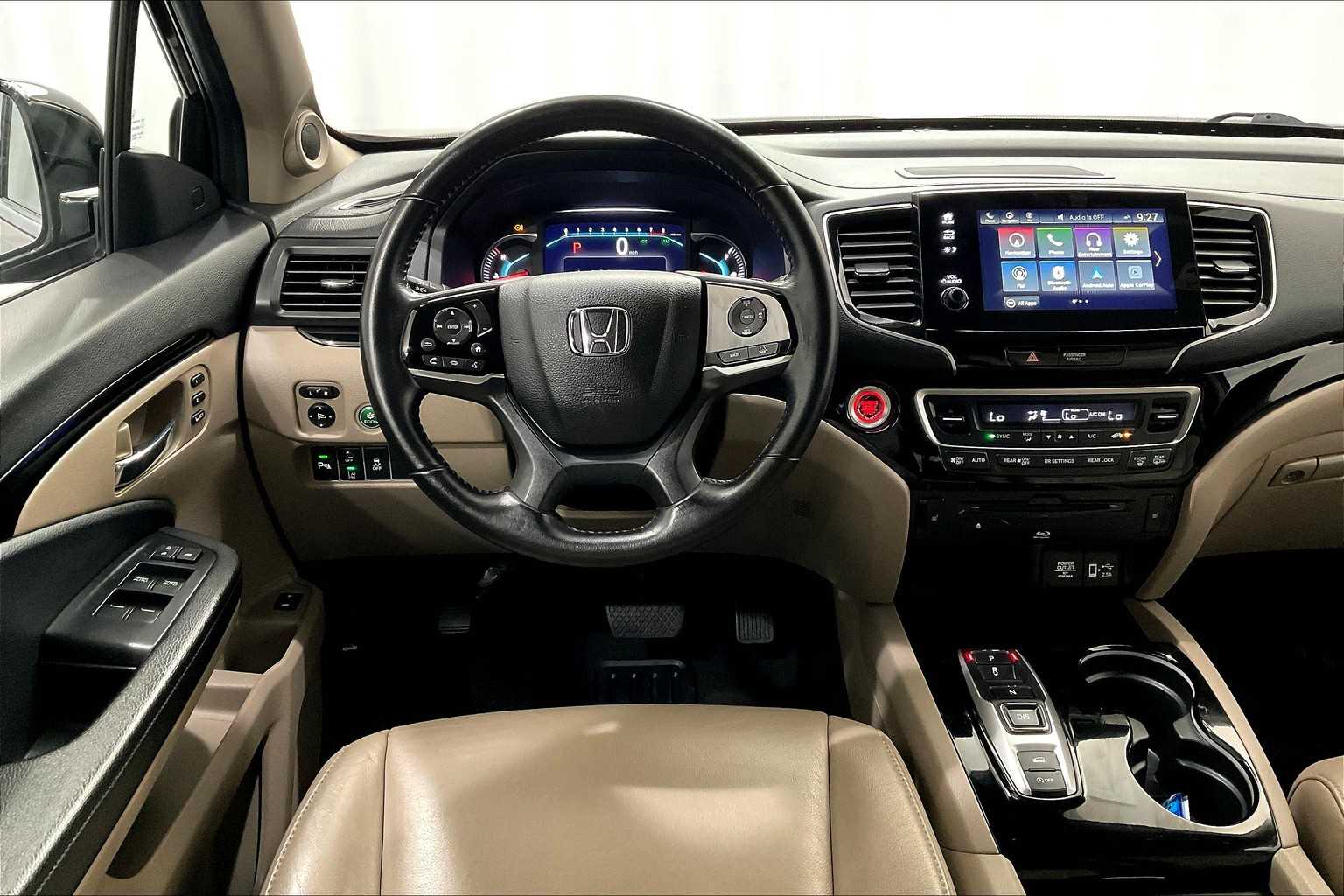 2021 Honda Pilot Touring 7-Passenger - Photo 18