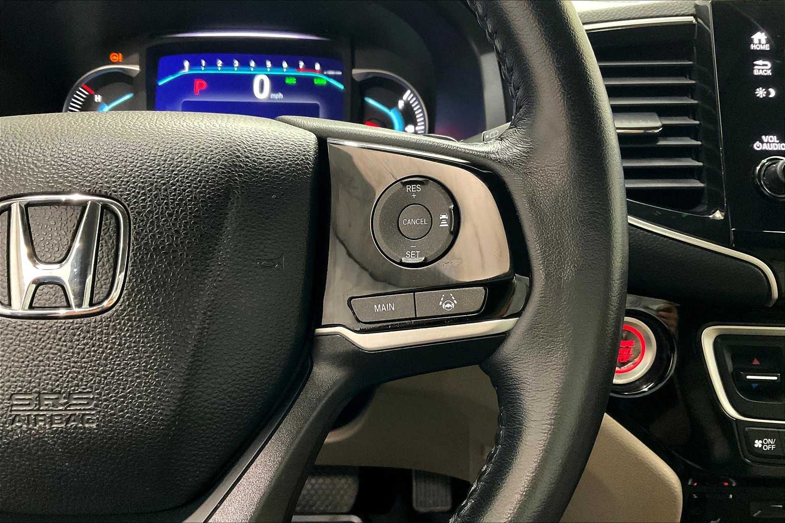 2021 Honda Pilot Touring 7-Passenger - Photo 25