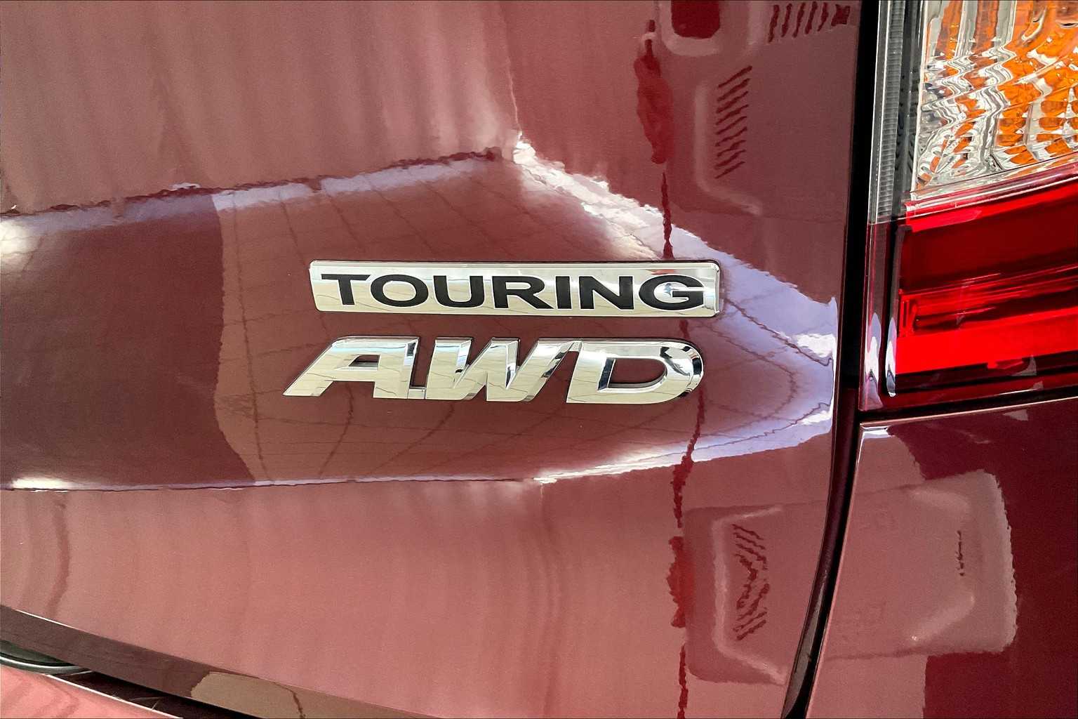 2021 Honda Pilot Touring 7-Passenger - Photo 30