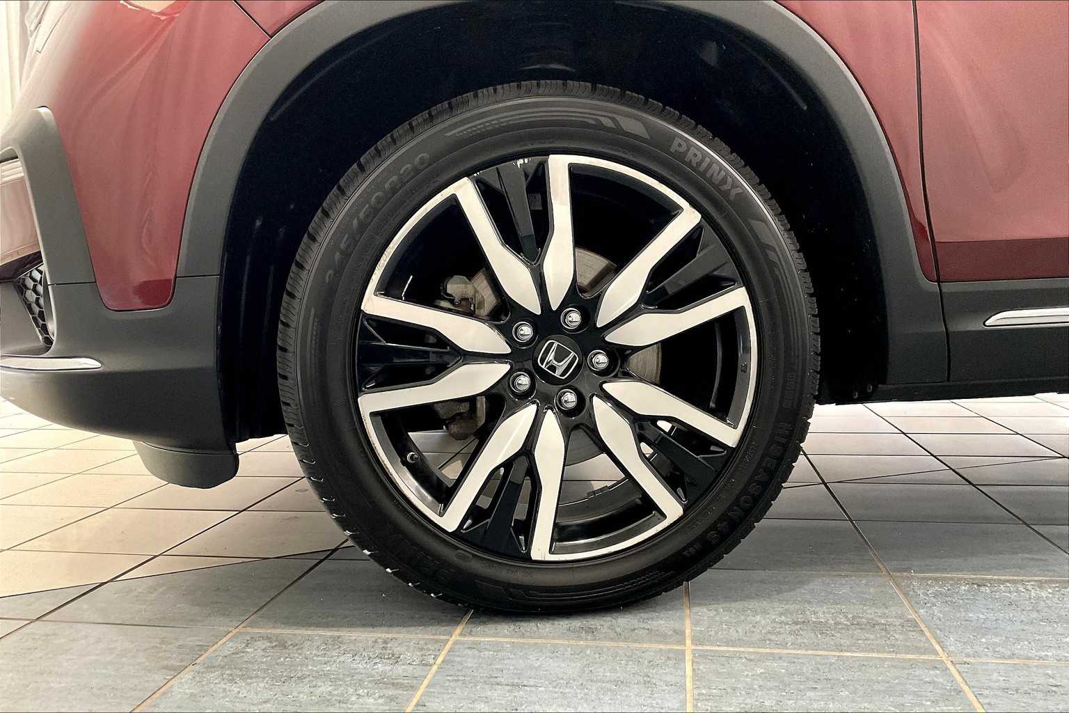2021 Honda Pilot Touring 7-Passenger - Photo 7