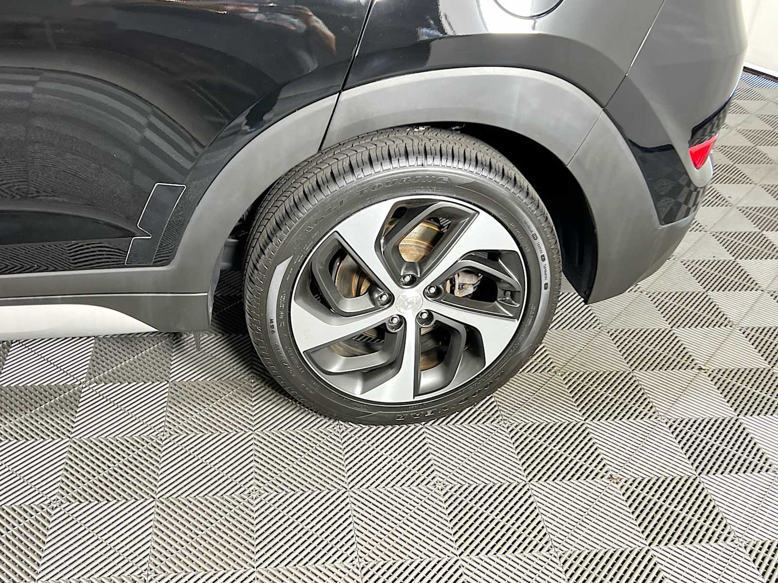 2018 Hyundai Tucson Limited - Photo 32