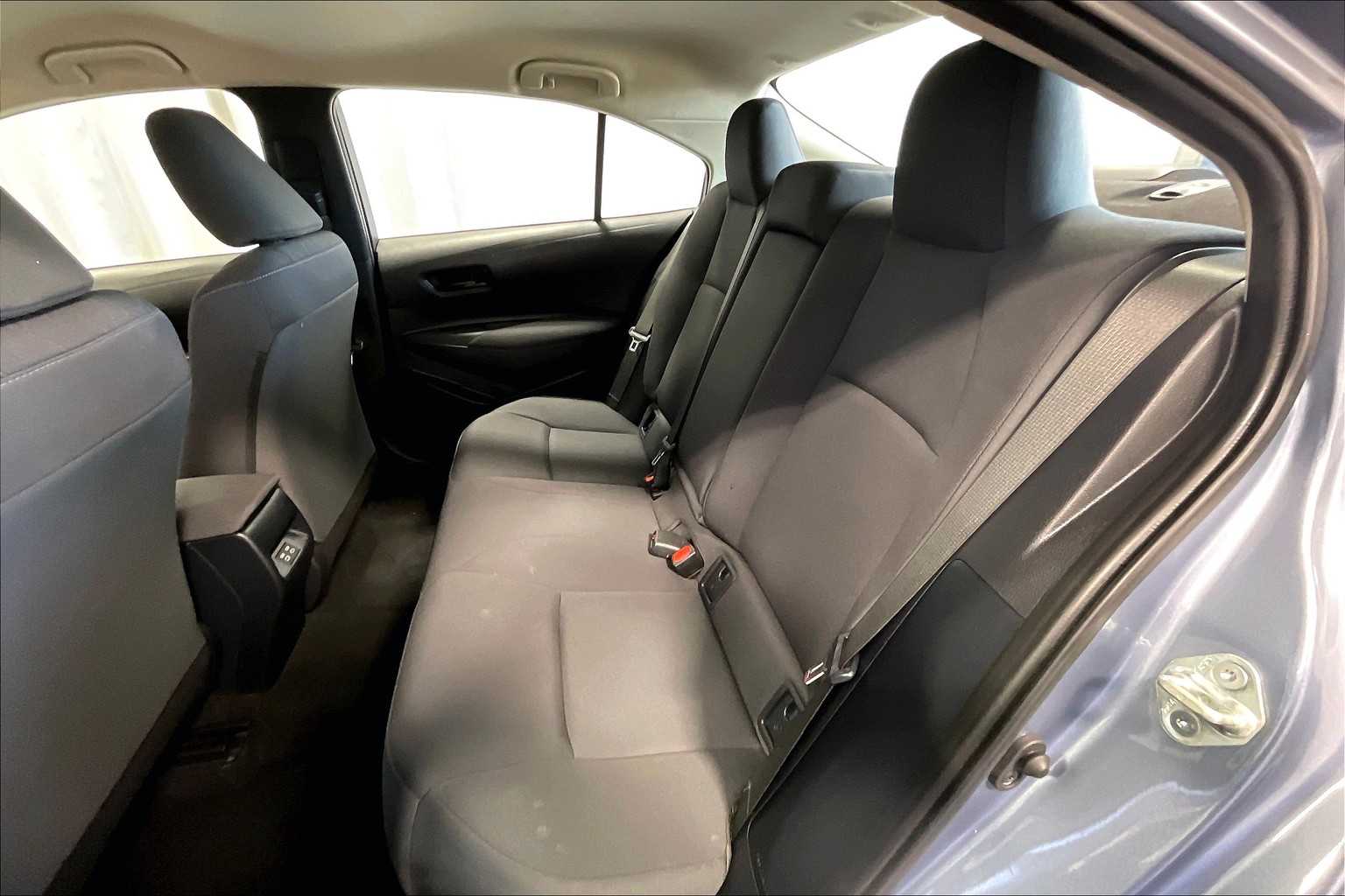 2023 Toyota Corolla LE - Photo 15