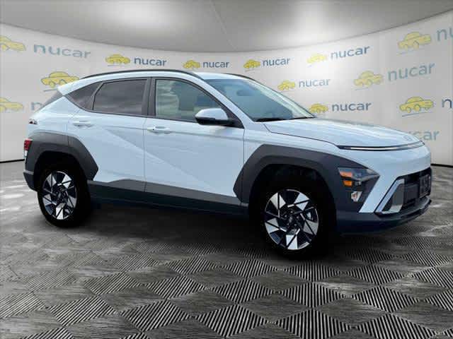 2025 Hyundai Kona SEL - Photo 11