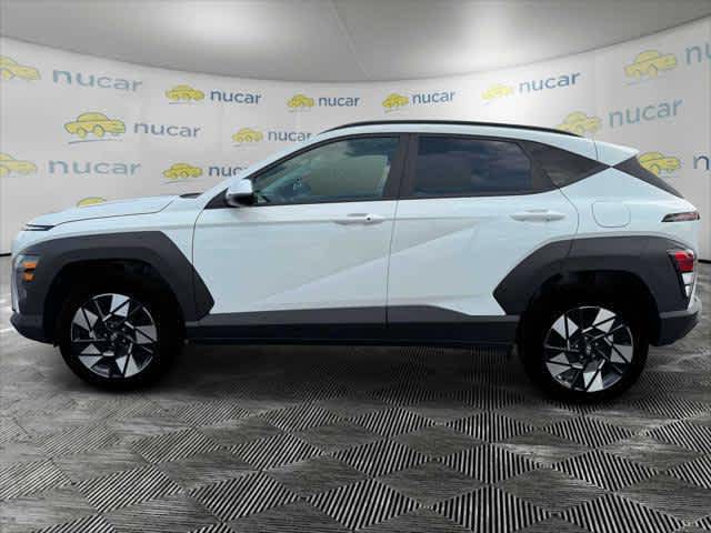 2025 Hyundai Kona SEL - Photo 4