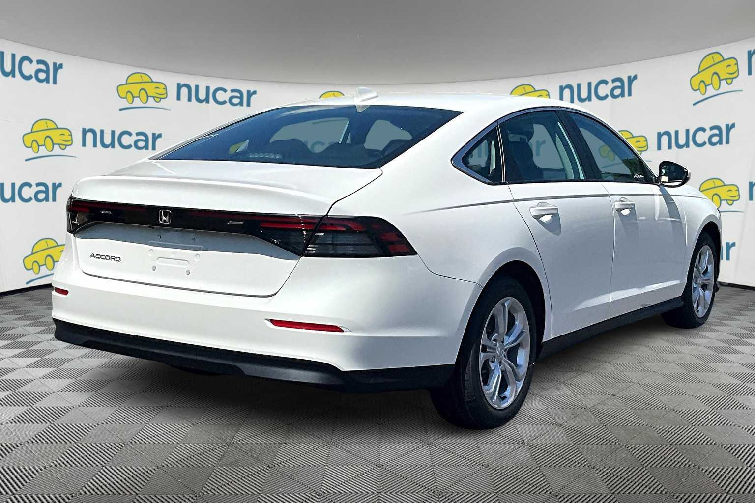2025 Honda Accord LX - Photo 7