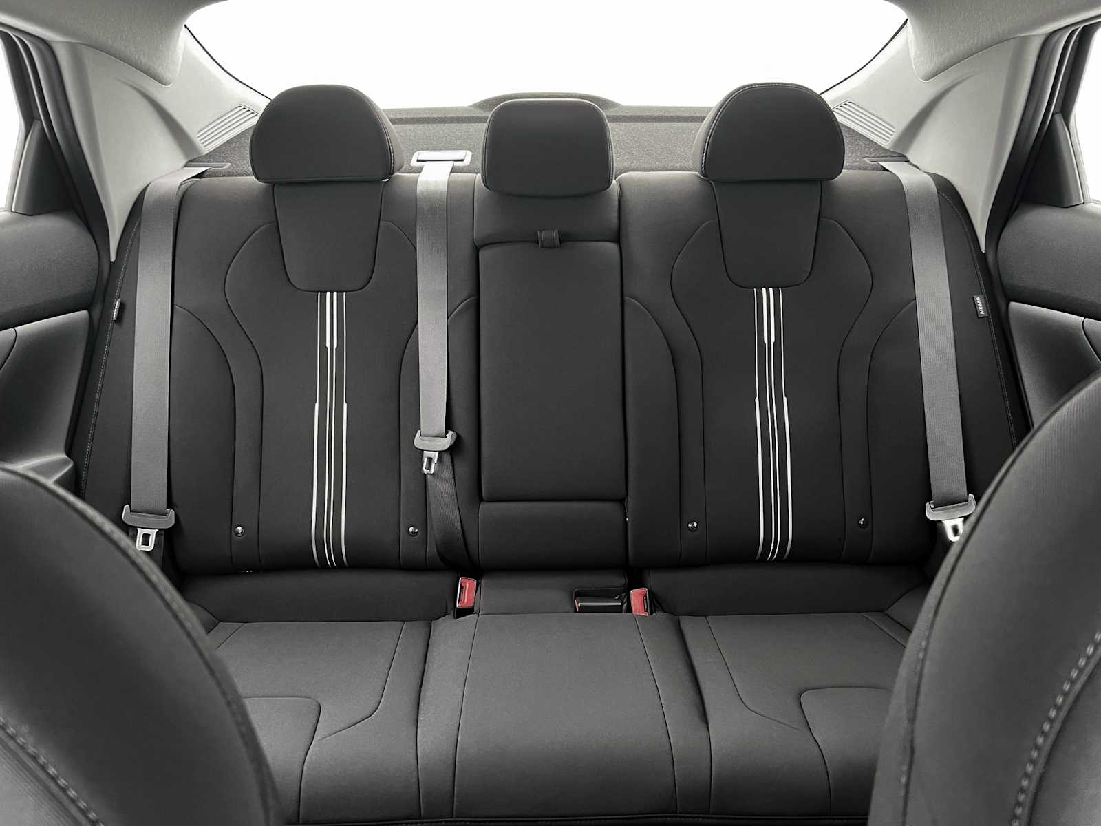 2025 Hyundai Elantra SEL Convenience - Photo 16