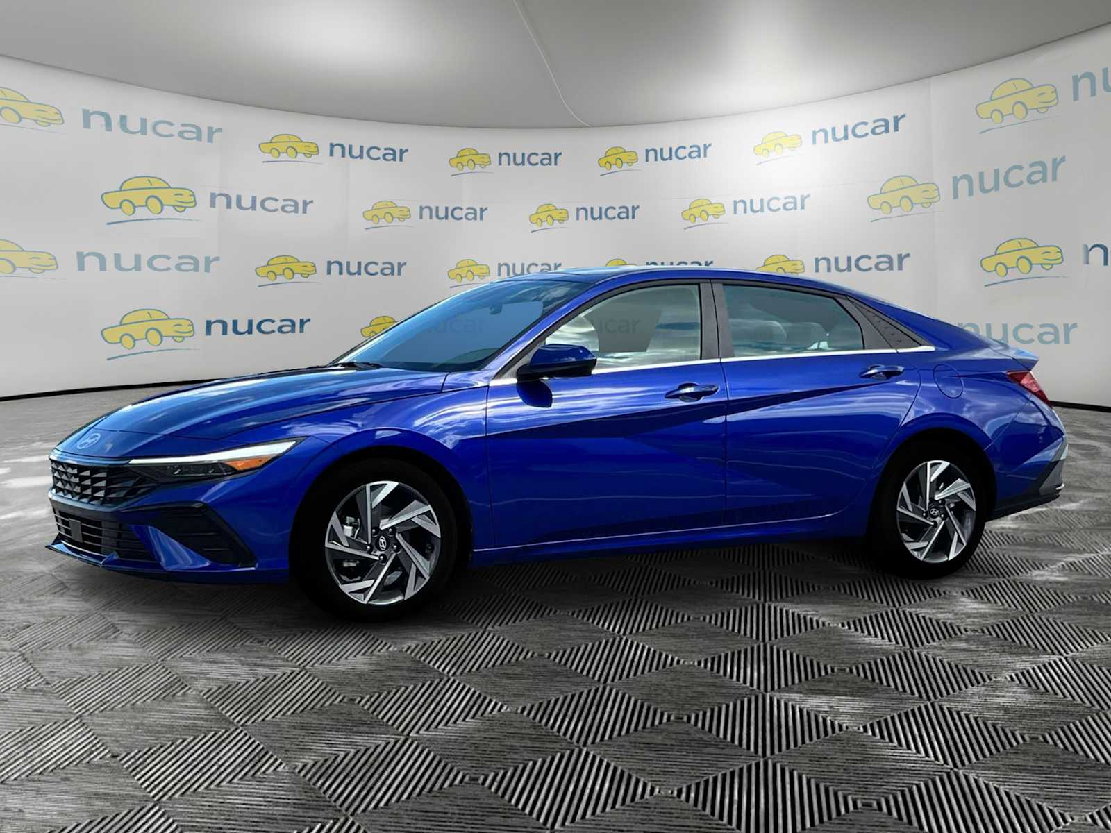 2025 Hyundai Elantra SEL Convenience - Photo 3