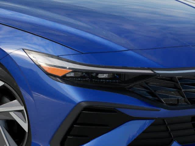 2025 Hyundai Elantra SEL Convenience - Photo 5