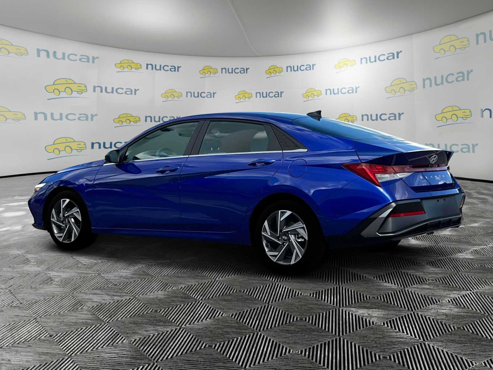 2025 Hyundai Elantra SEL Convenience - Photo 5