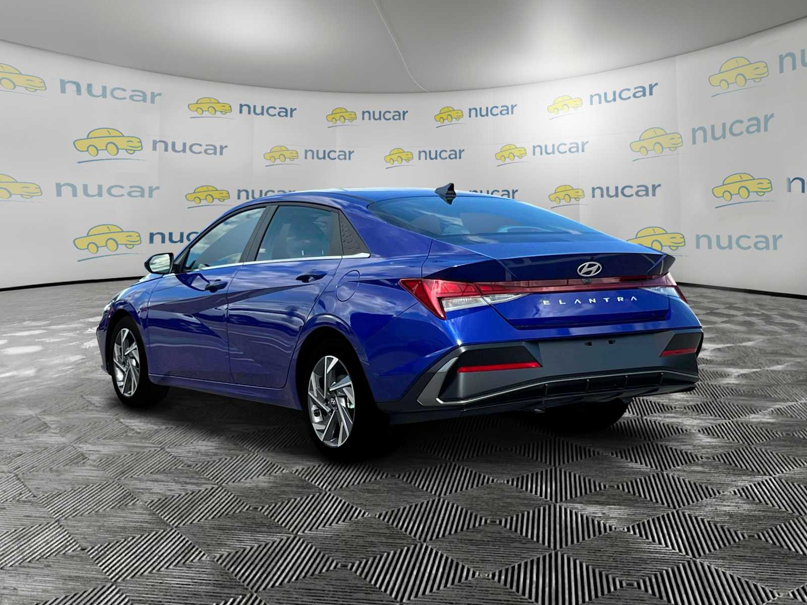 2025 Hyundai Elantra SEL Convenience - Photo 6