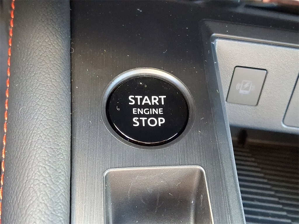 2026 Nissan Kicks SR - Photo 15