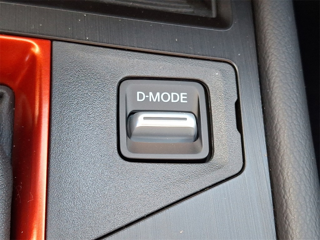 2026 Nissan Kicks SR - Photo 16