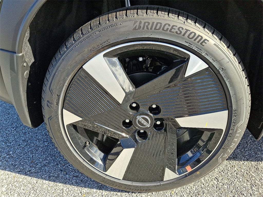 2026 Nissan Kicks SR - Photo 5