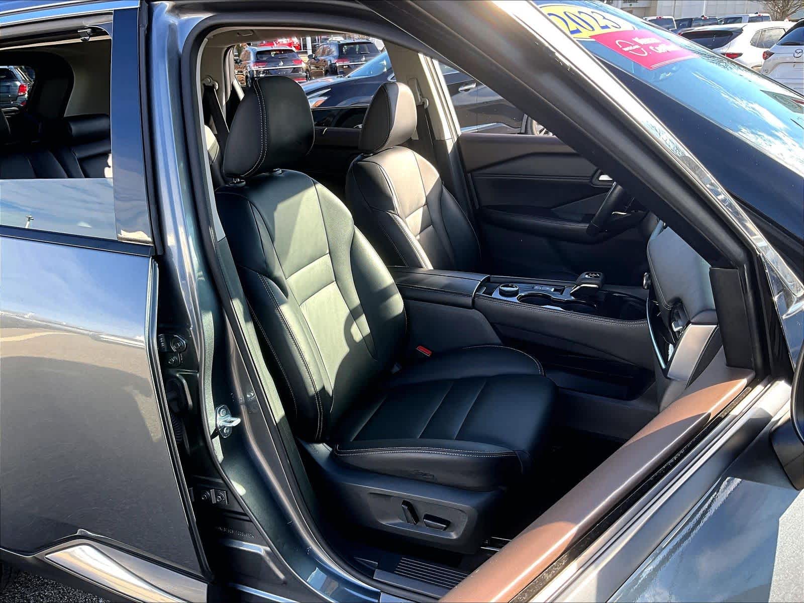 2023 Nissan Rogue SL - Photo 11