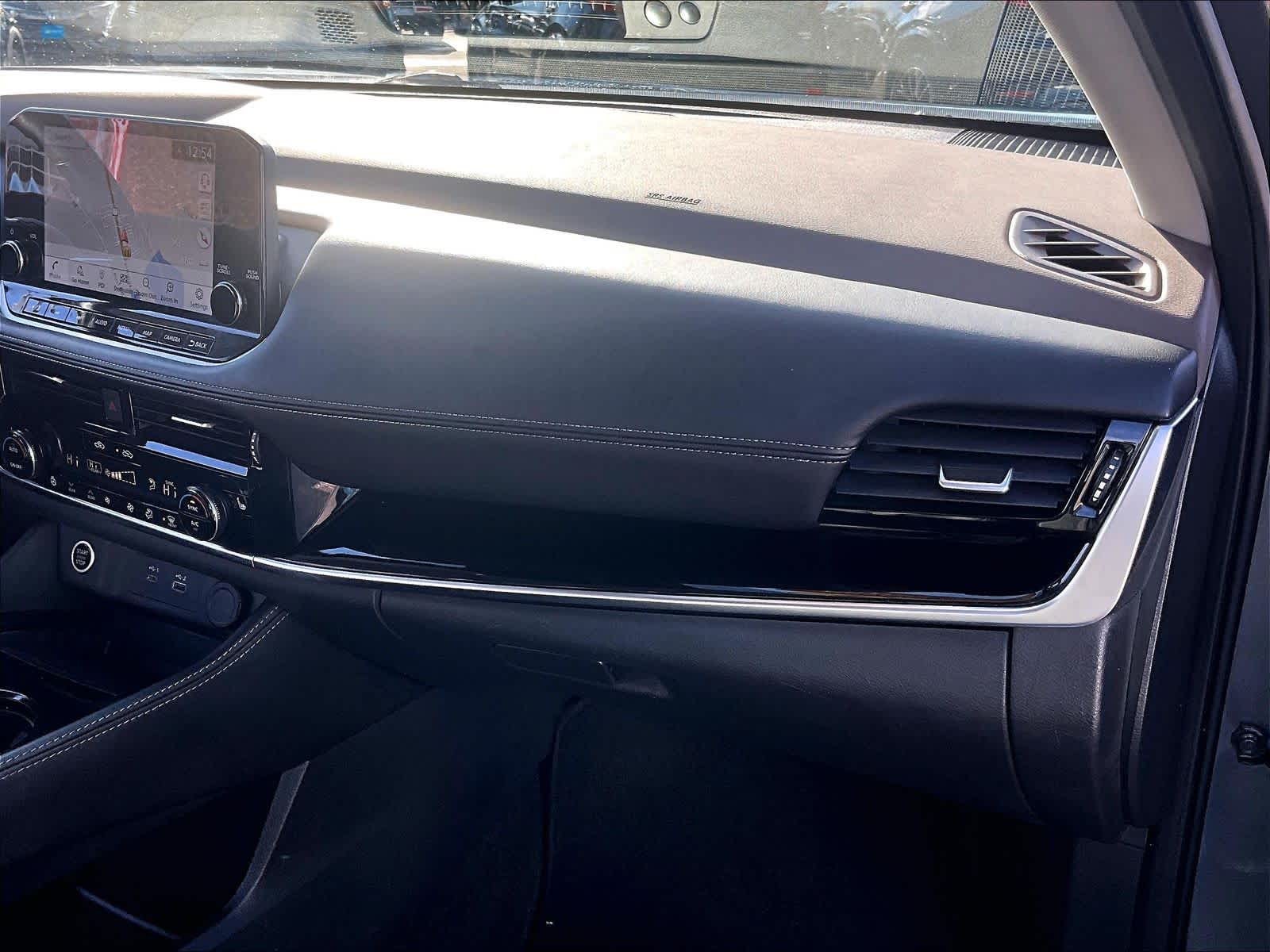 2023 Nissan Rogue SL - Photo 13