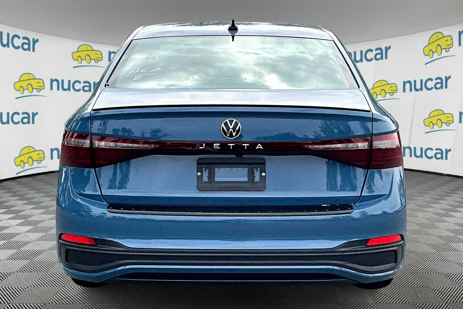 2025 Volkswagen Jetta Sport - Photo 6