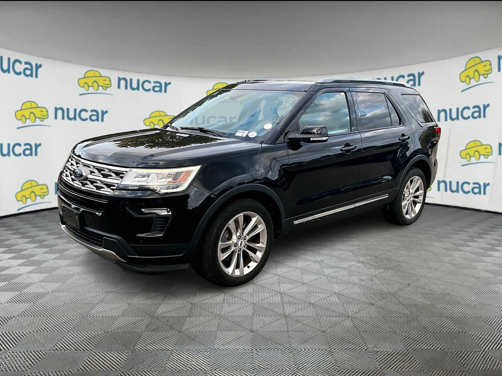 2018 Ford Explorer XLT - Photo 2