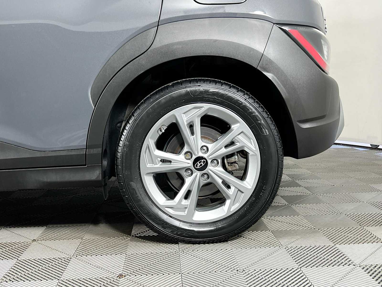2023 Hyundai Kona SEL - Photo 29