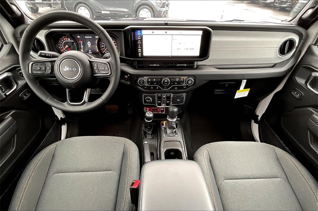 2025 Jeep Gladiator Willys - Photo 12