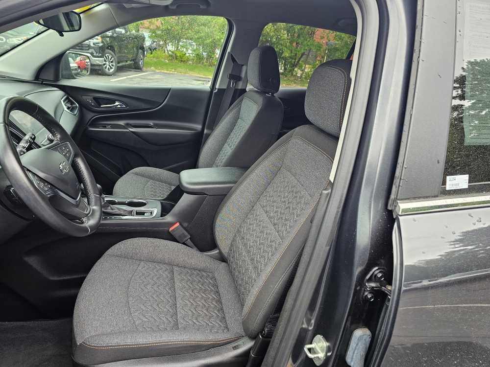 2022 Chevrolet Equinox LT - Photo 11